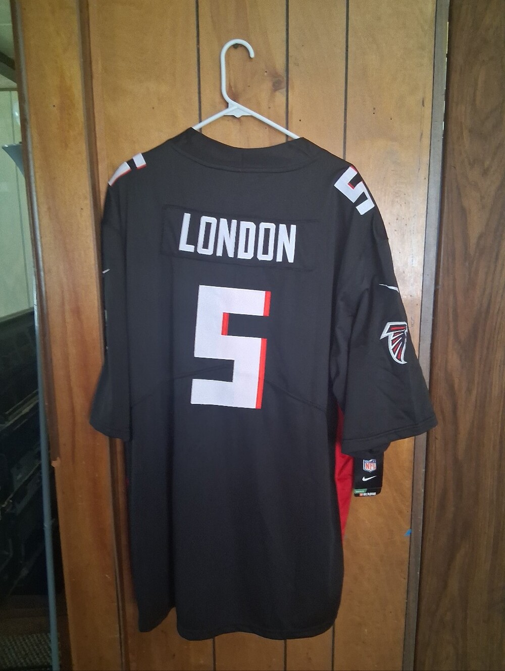 Mystery Football Card With Drake London Atlanta Falcons XXL Jersey